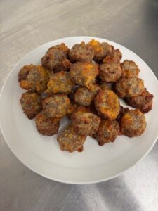 Wood Fruitticher 319616 - Dean's Sausage - Sausage Balls